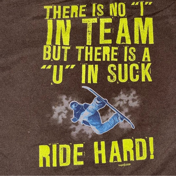 2000’s “Mary Jane” Tshirt - Picture 5 of 5